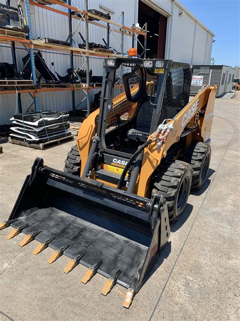 royalty free skid steer loader images|picture of a skid loader.